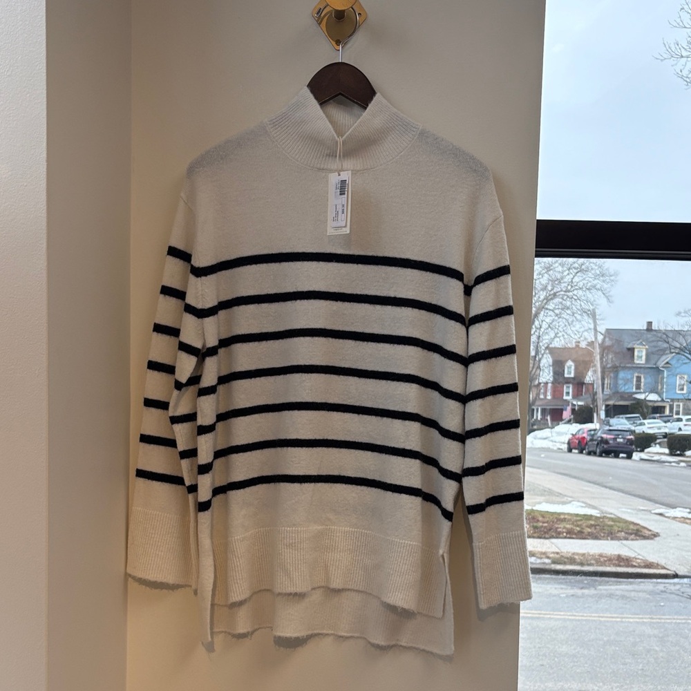 Z-Supply Fin Striped Cream & Black Sweater